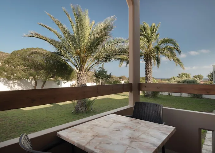 Lighthouse Asimenis Prasonisi