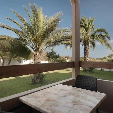 Lighthouse Asimenis Prasonisi